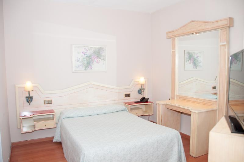 Ana Maria Hotel Granada Luaran gambar