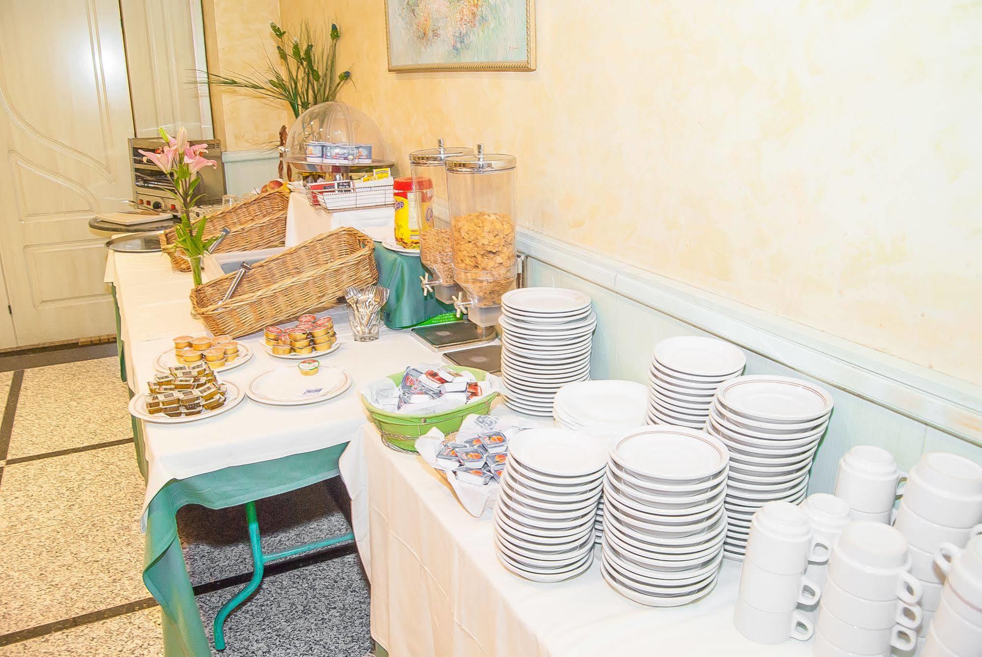 Ana Maria Hotel Granada Luaran gambar