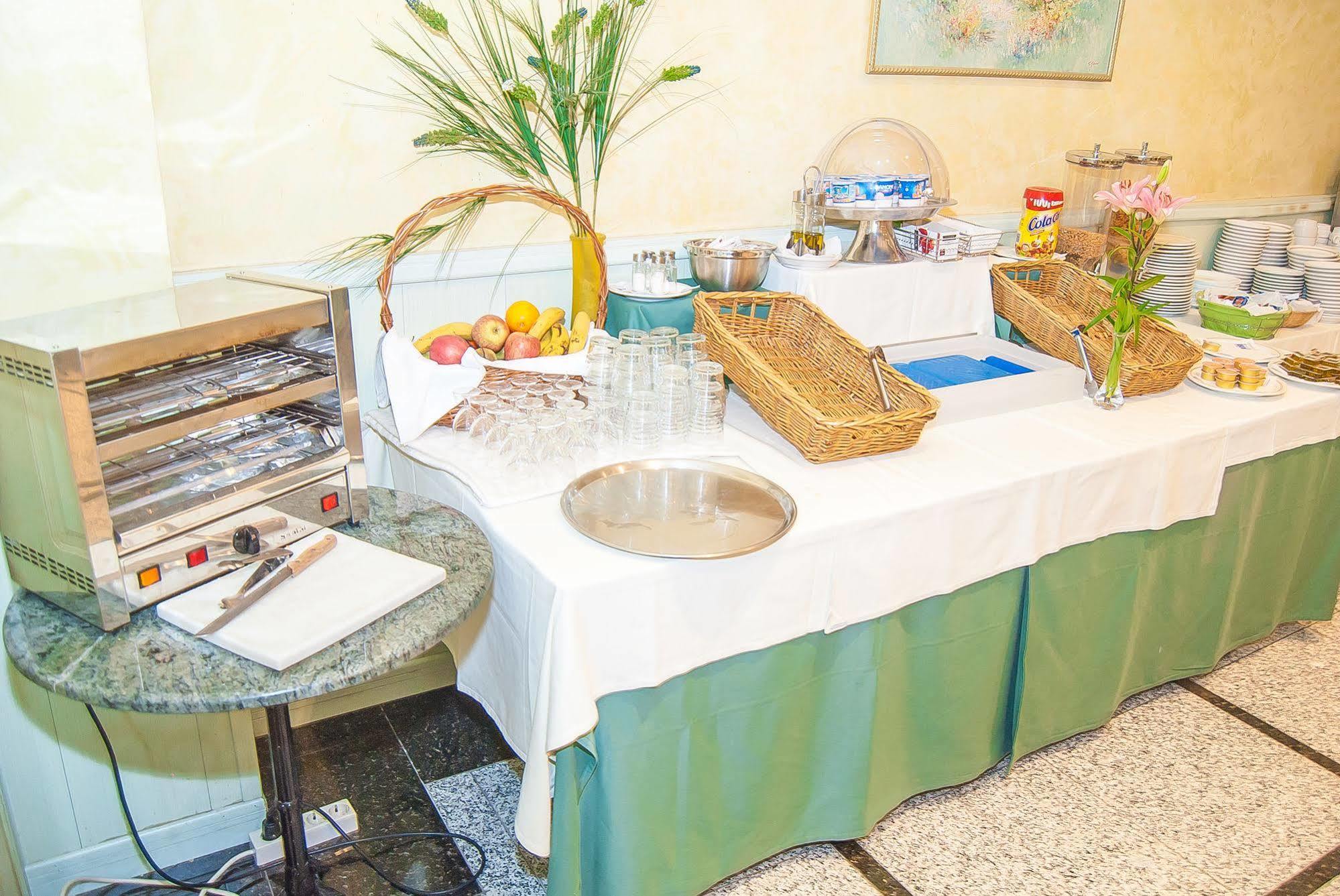 Ana Maria Hotel Granada Luaran gambar